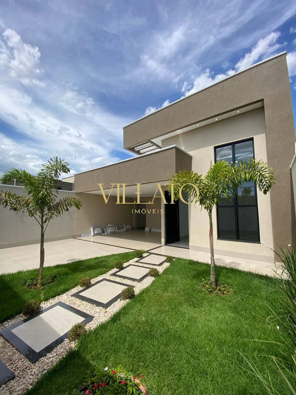 Linda Casa a venda 3Q sendo 2 suite com Piscina - Barravento em Goiânia.
