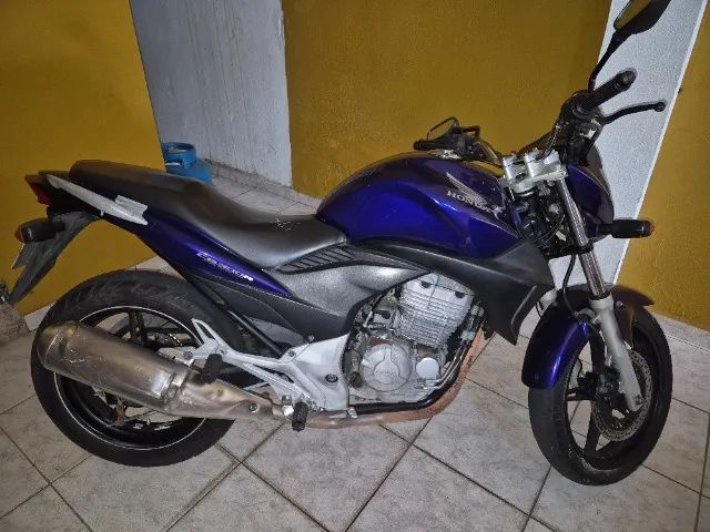 Honda CB 300 azul única dona
