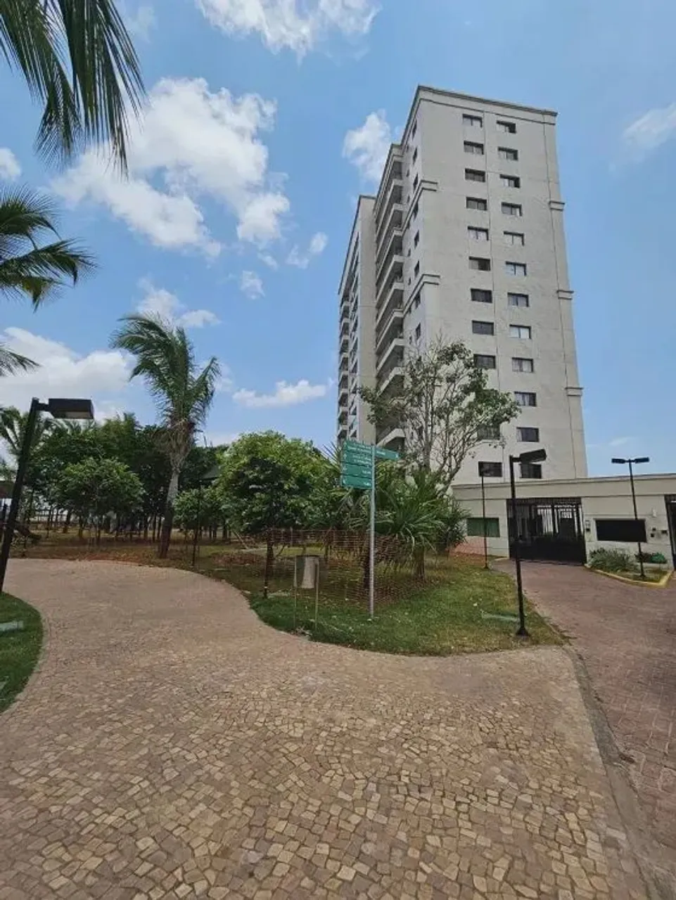 Oportunidade: Apartamento pra Venda no Jardim de Lombardia, 94m², 03 Quartos, 2 Vagas, C