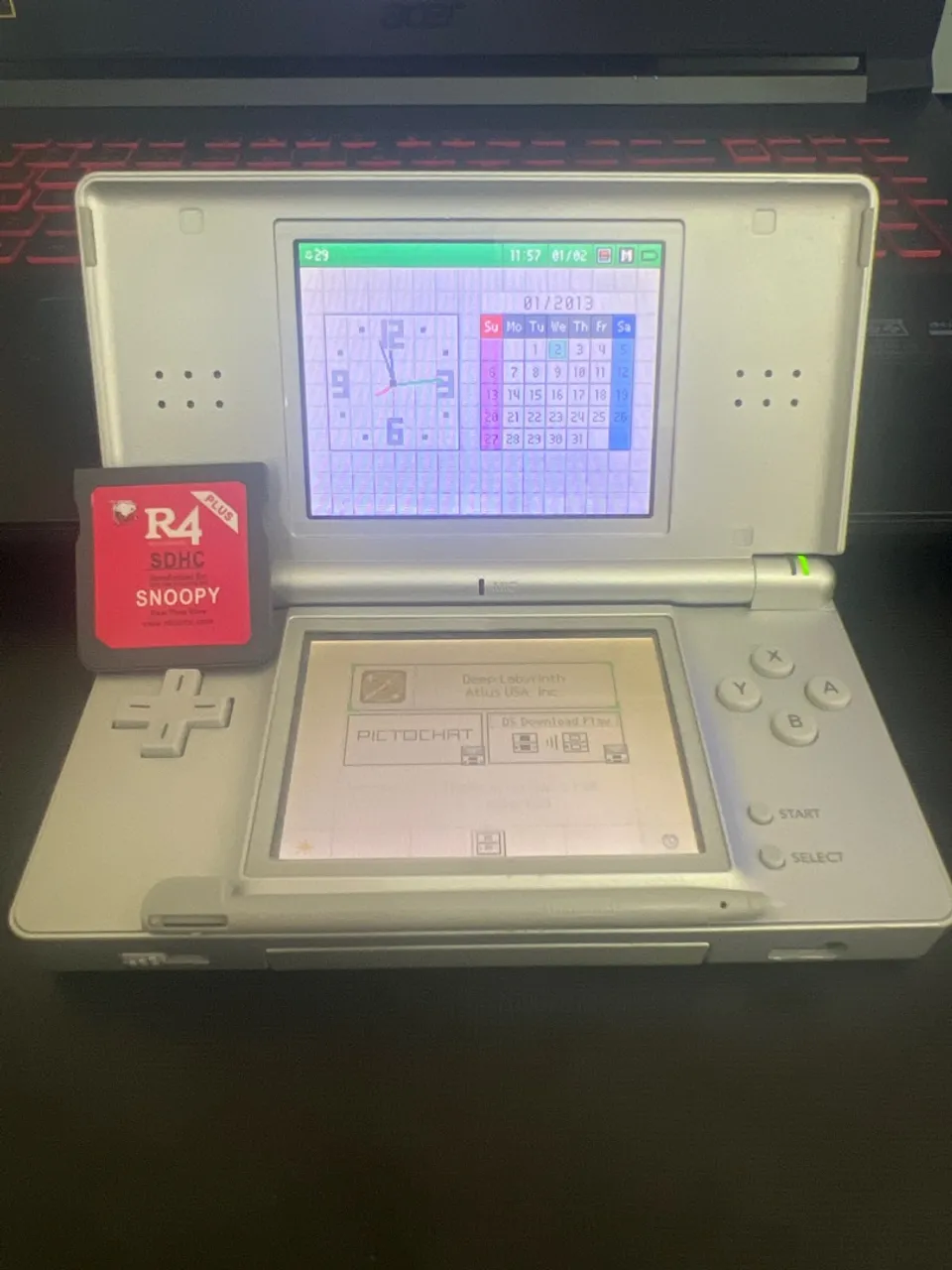 Nintendo DS Lite Silver com R4 SDHC
