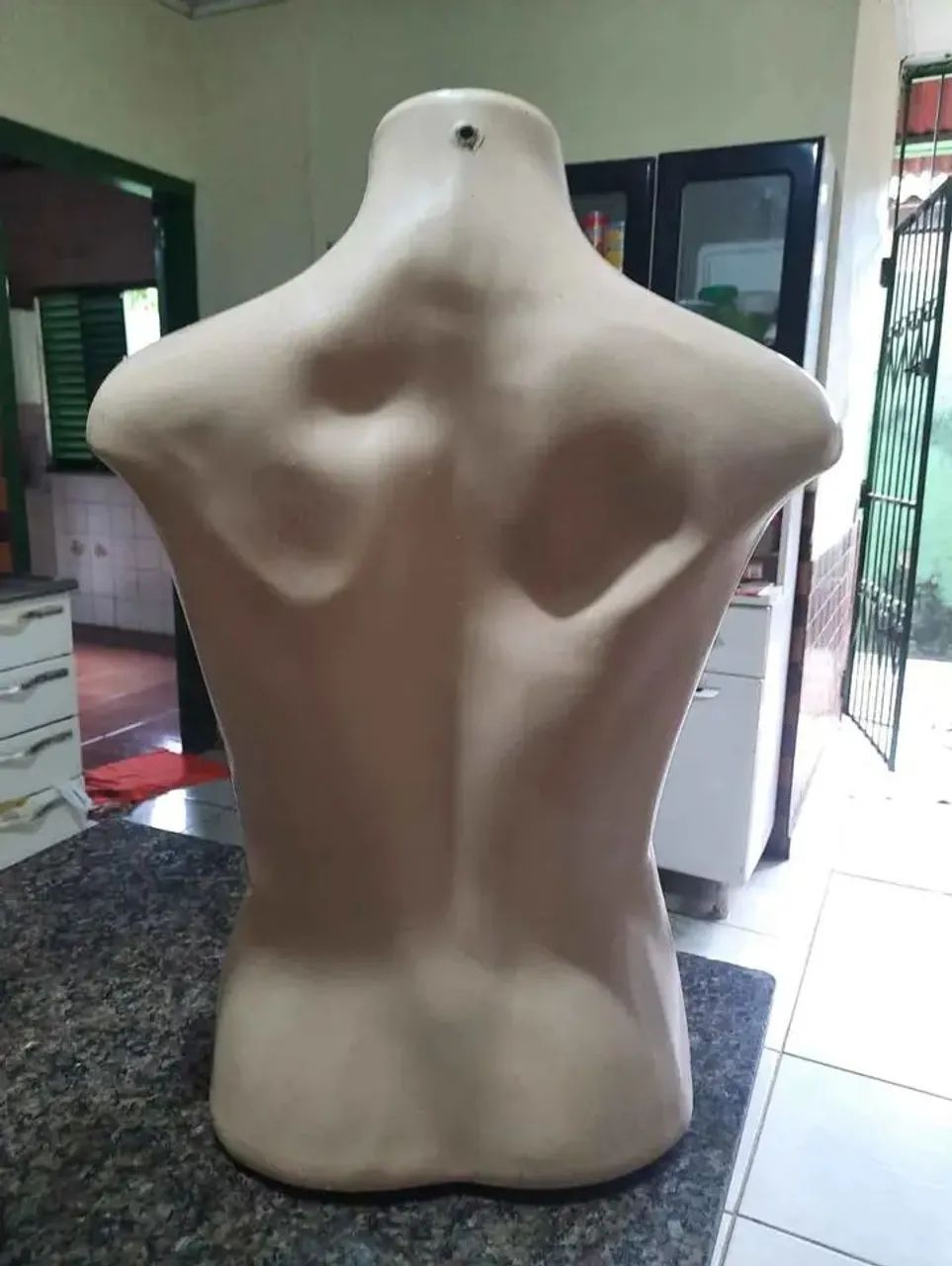 Manequim Torso Masculino - Foto 2