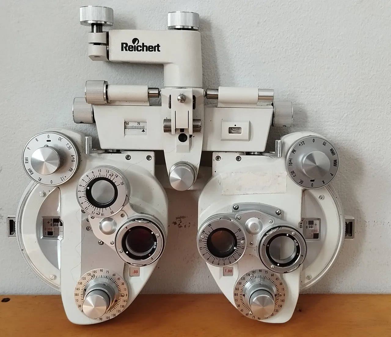 Reichert Oftalmológico - Equipamento de Precisão