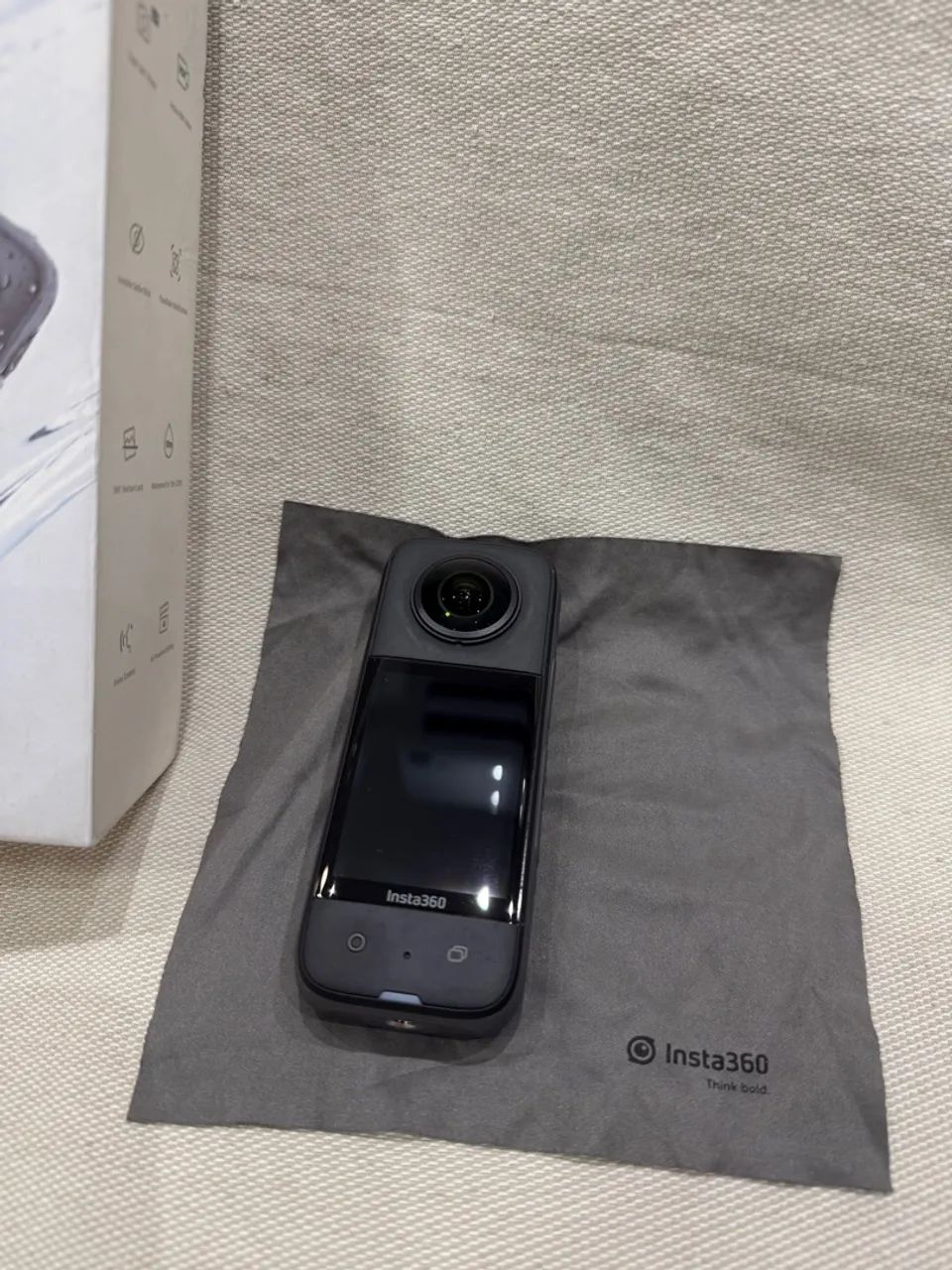 Insta360 x3 - 5.7K - Foto 3
