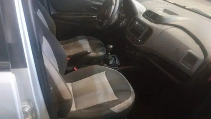 SPIN 1.8L MT LS 2018 - Foto 2