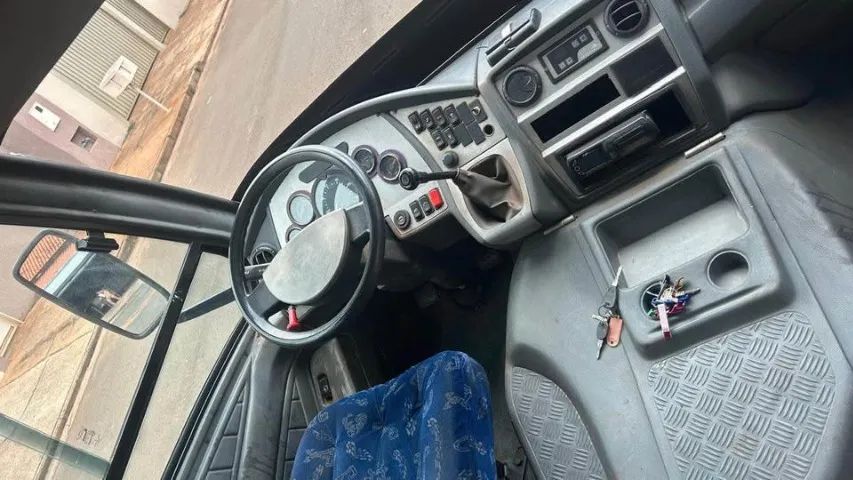 2007 marcopolo volare v8 (parcelo no boleto) - Foto 2