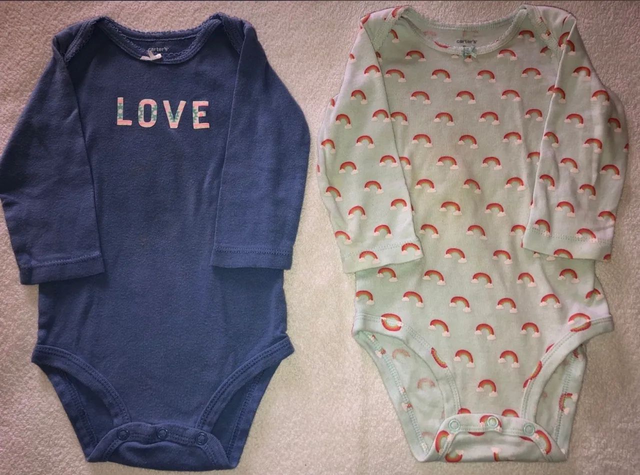 2 Bodies bebê tam 9 meses Carter's 