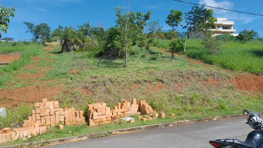 Lote em Lagoa Santa, condomínio fechado