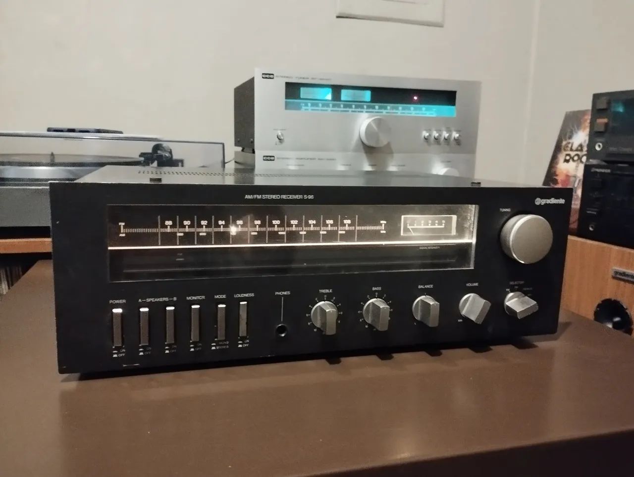 Receiver Gradiente S96 funcionando perfeitamente 