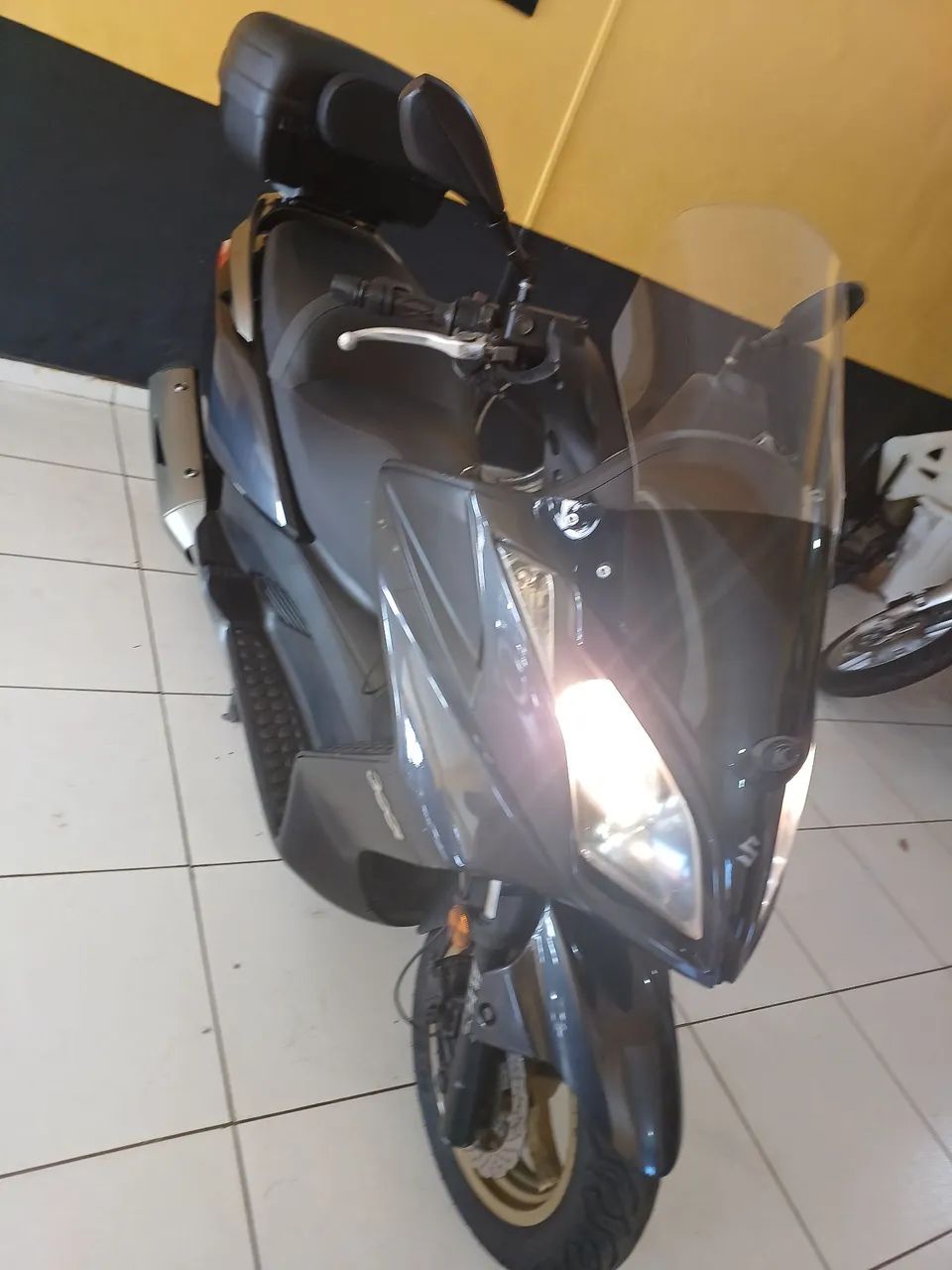 KYMCO DOWNTOWN 300i ABS,automática, 2018