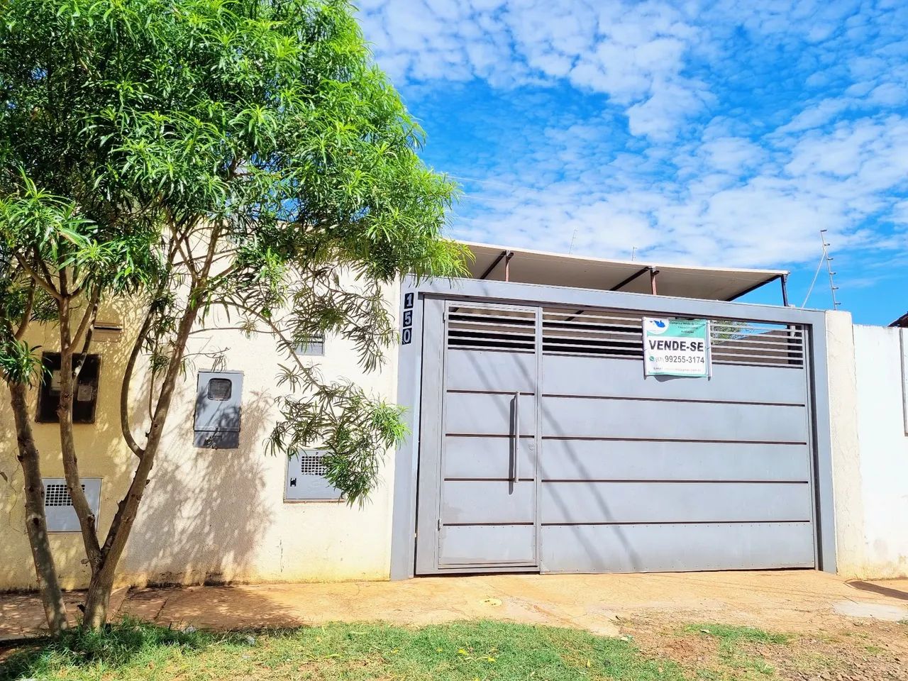 Baixou!! Excelente imóvel com piscina bairro Nova Campo Grande!!