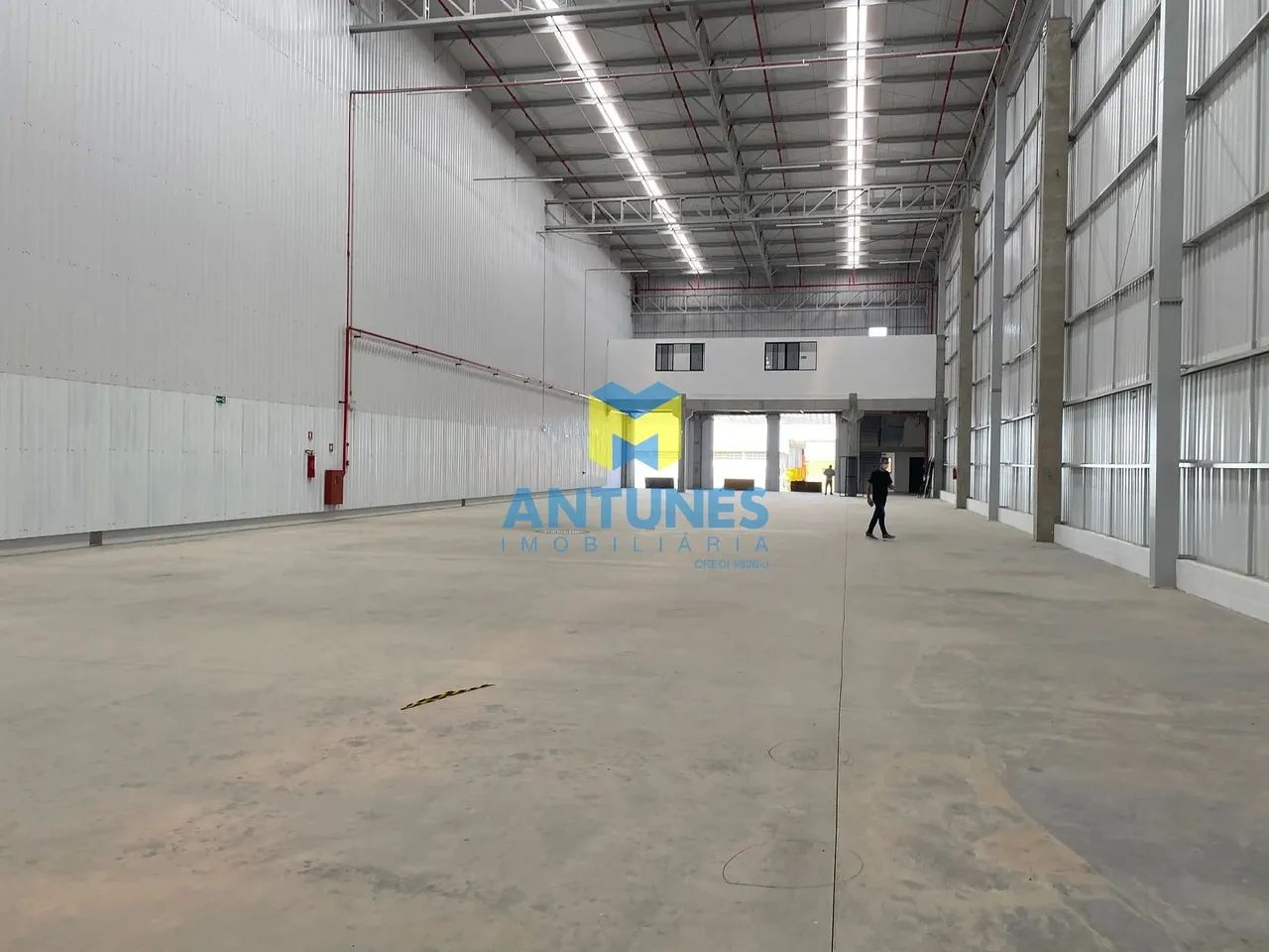 Alugue galpão em Condomínio 2.054m², em Prazeres. Com 04 docas, BR-101 - Foto 5