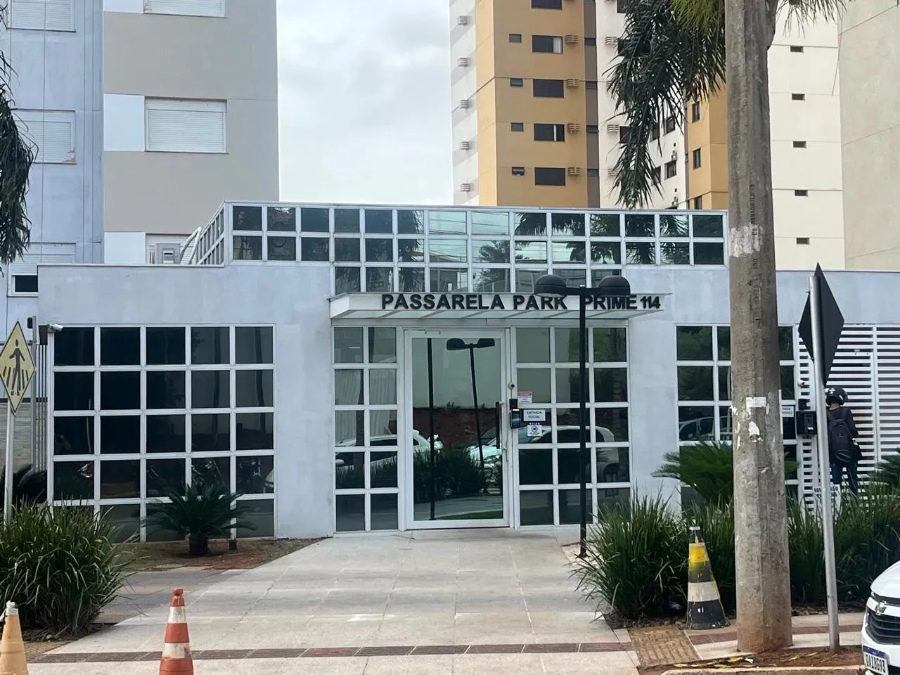 Imóvel para aluguel possui 3 suítes no Passarela Park Prime - Campo Grande - MS