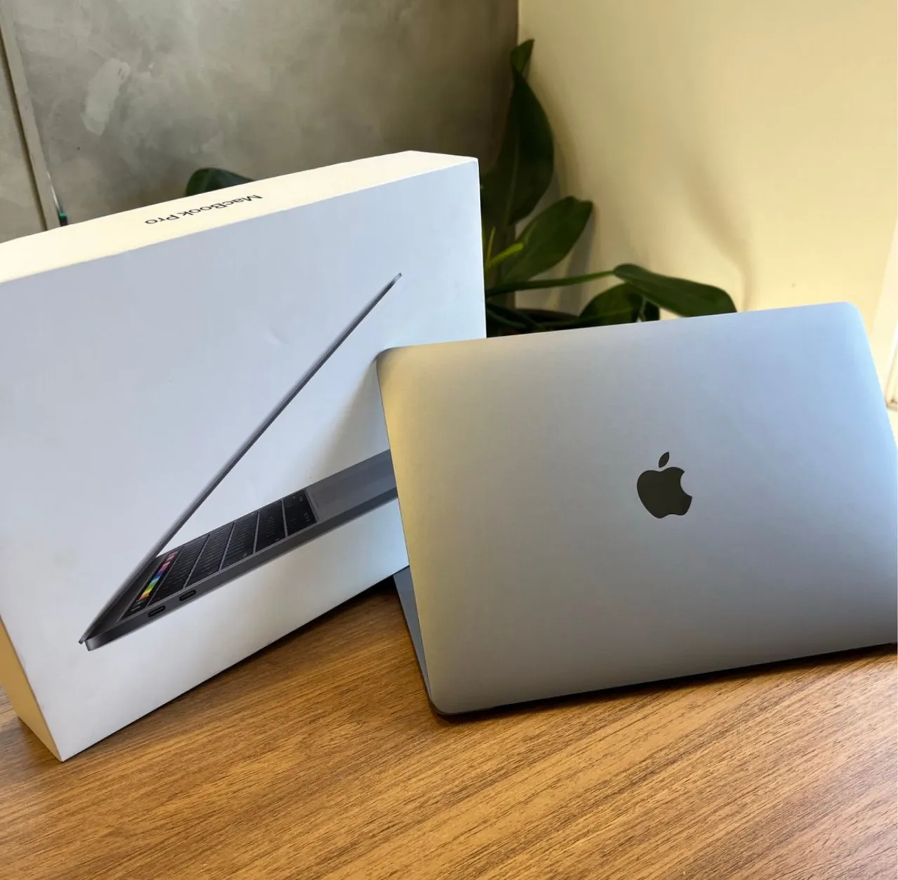 macbook pro 2020 16gb