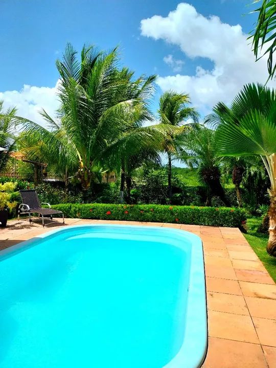 Casa com piscina com área verde - Foto 3