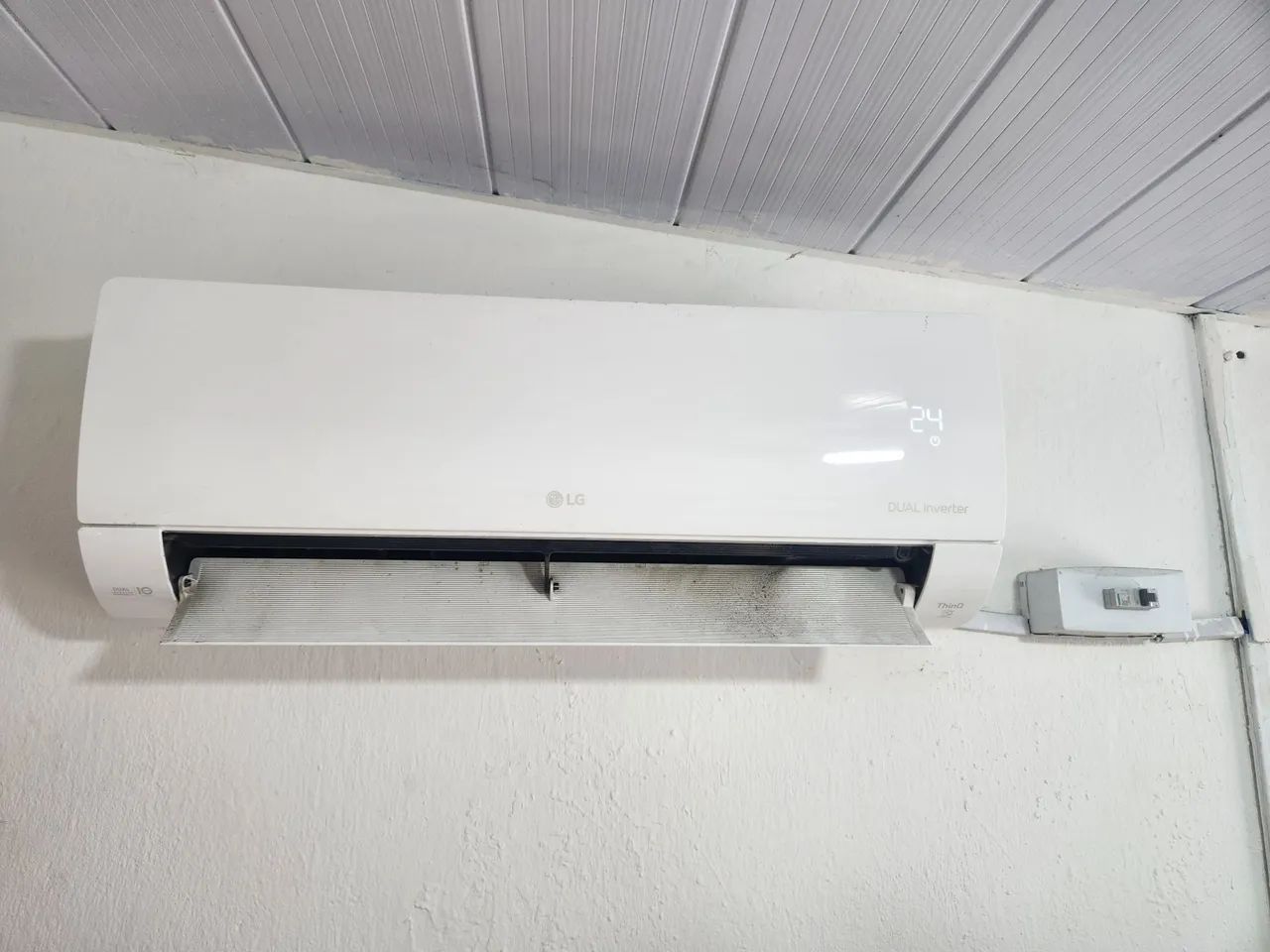 Arcondicionado inverter 9mil btus pouquíssimo usado - Foto 2