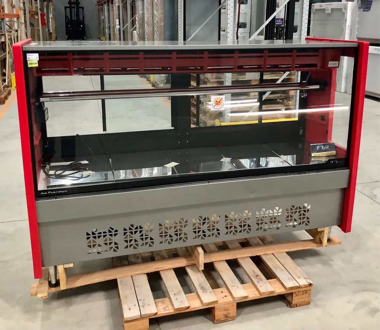 Balcão refrigerado de açougue de 1.75 da Polar - 220v - Foto 3