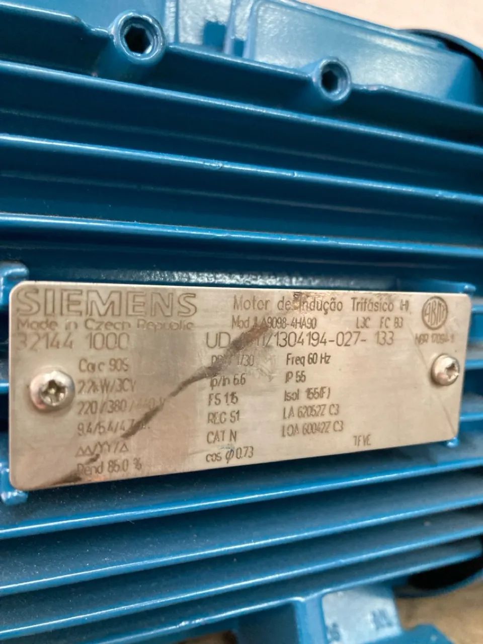 Motor Elétrico Siemens 3 Cv Flange C-din - Foto 2