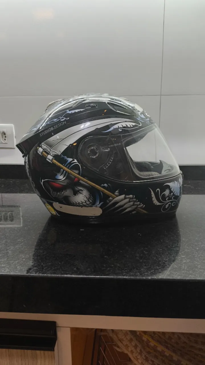 Capacete Zeus