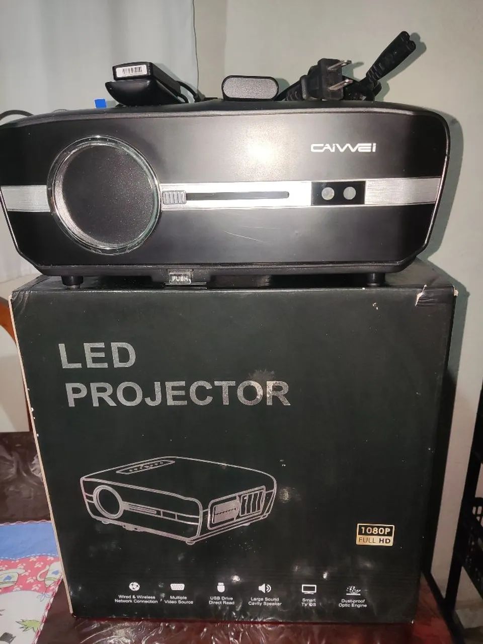 Projetor caiwei 