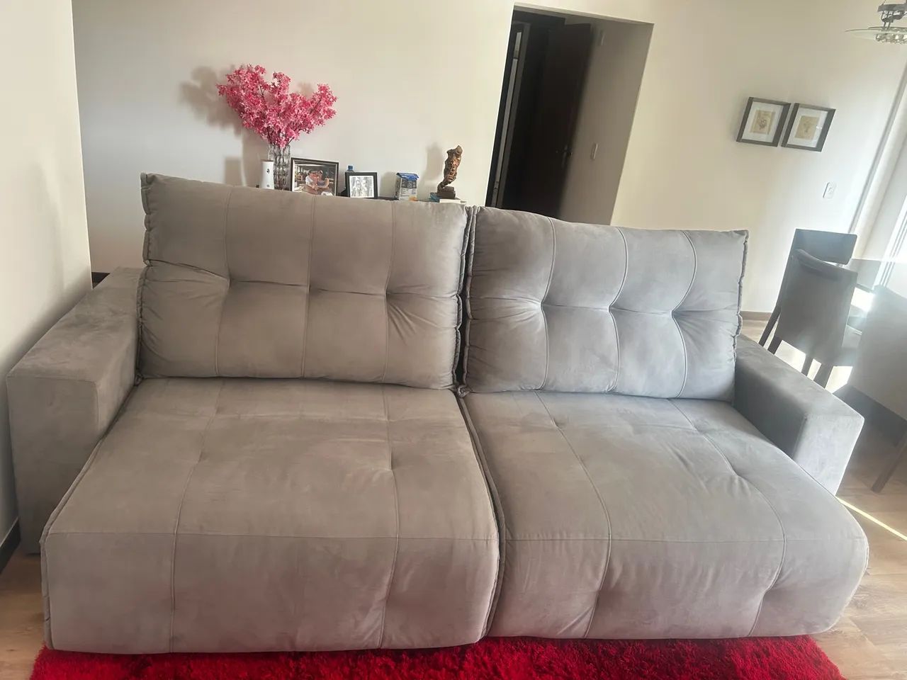 Sofá estiloso, aceito troca - Foto 5