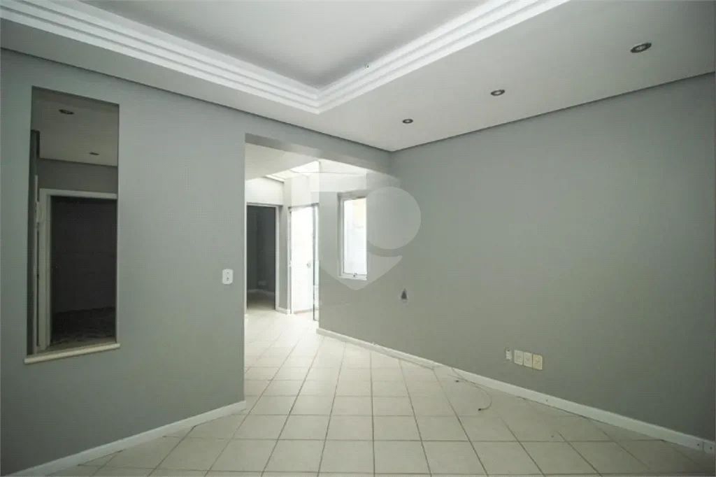 Apartamento com 3 quartos para locação em Menino Deus - RS