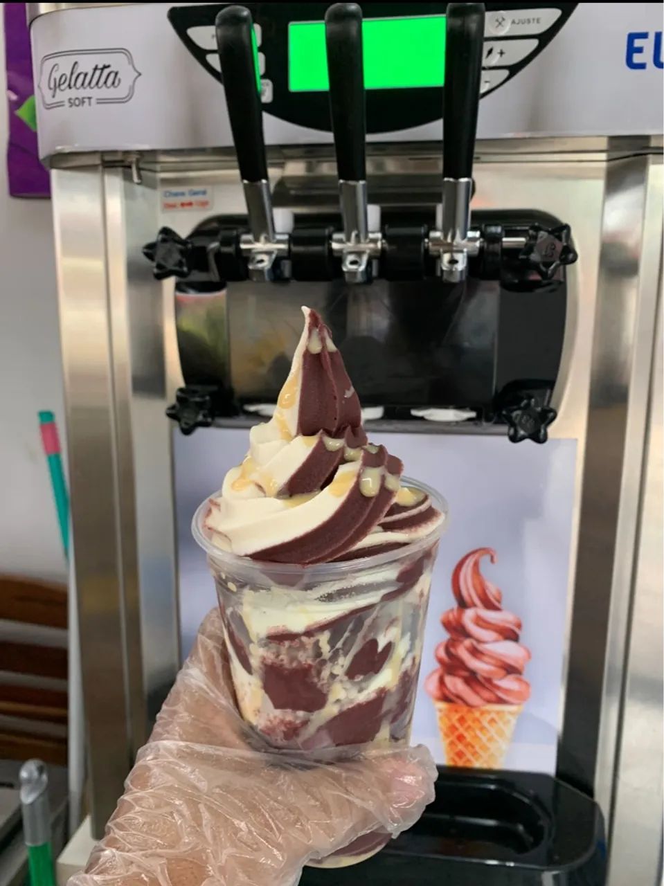 Vendo máquina de açaí Frozen e Sorvete Expresso  - Foto 2