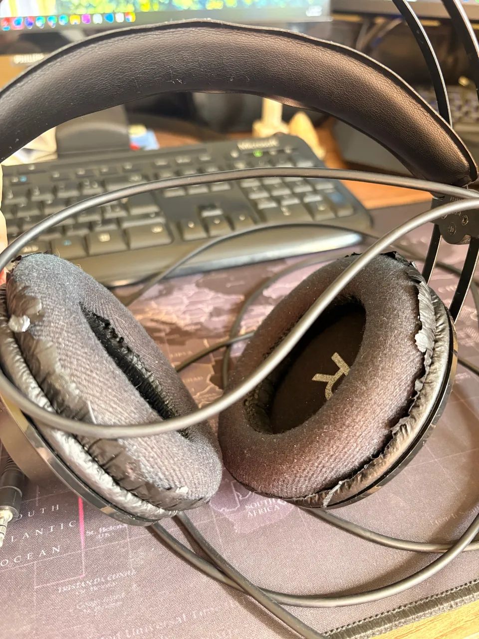 Fone akg k52 usado