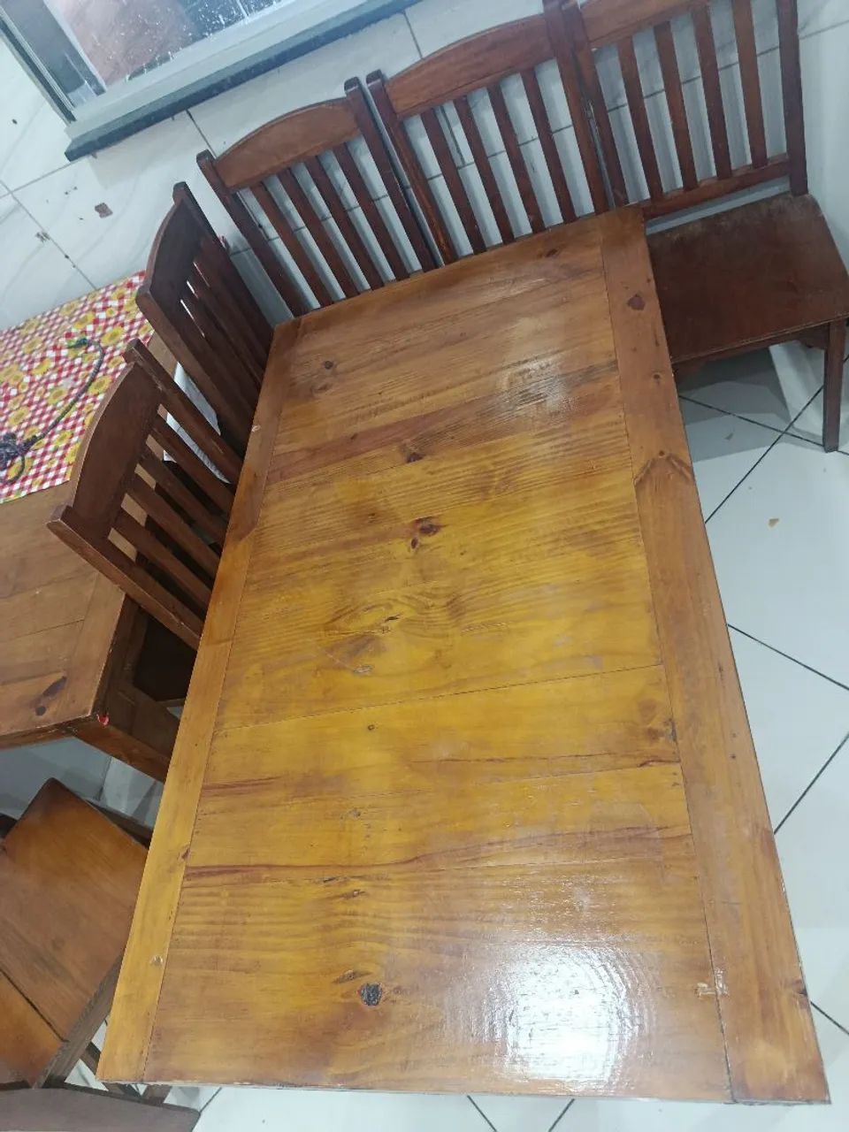 Vendo 3  mesas com 4 cadeiras cada - Foto 4
