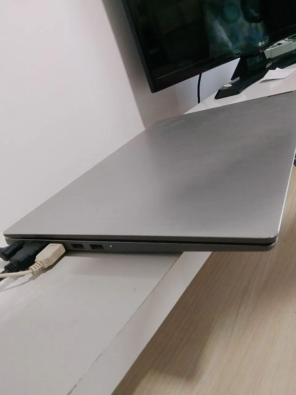 OPORTUNIDADE. NOTEBOOK IDEAPAD i5 - Foto 2