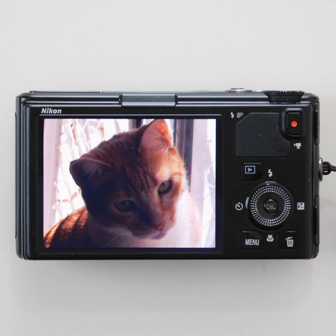 câmera nikon coolpix s9500 18 megapixels - Câmeras e Filmadoras