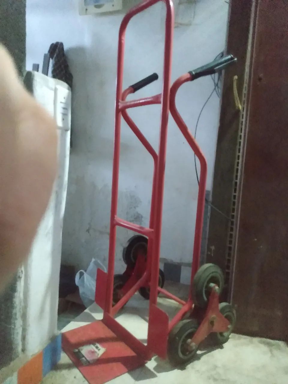 Carrinho armazém 6 rodas - Foto 2