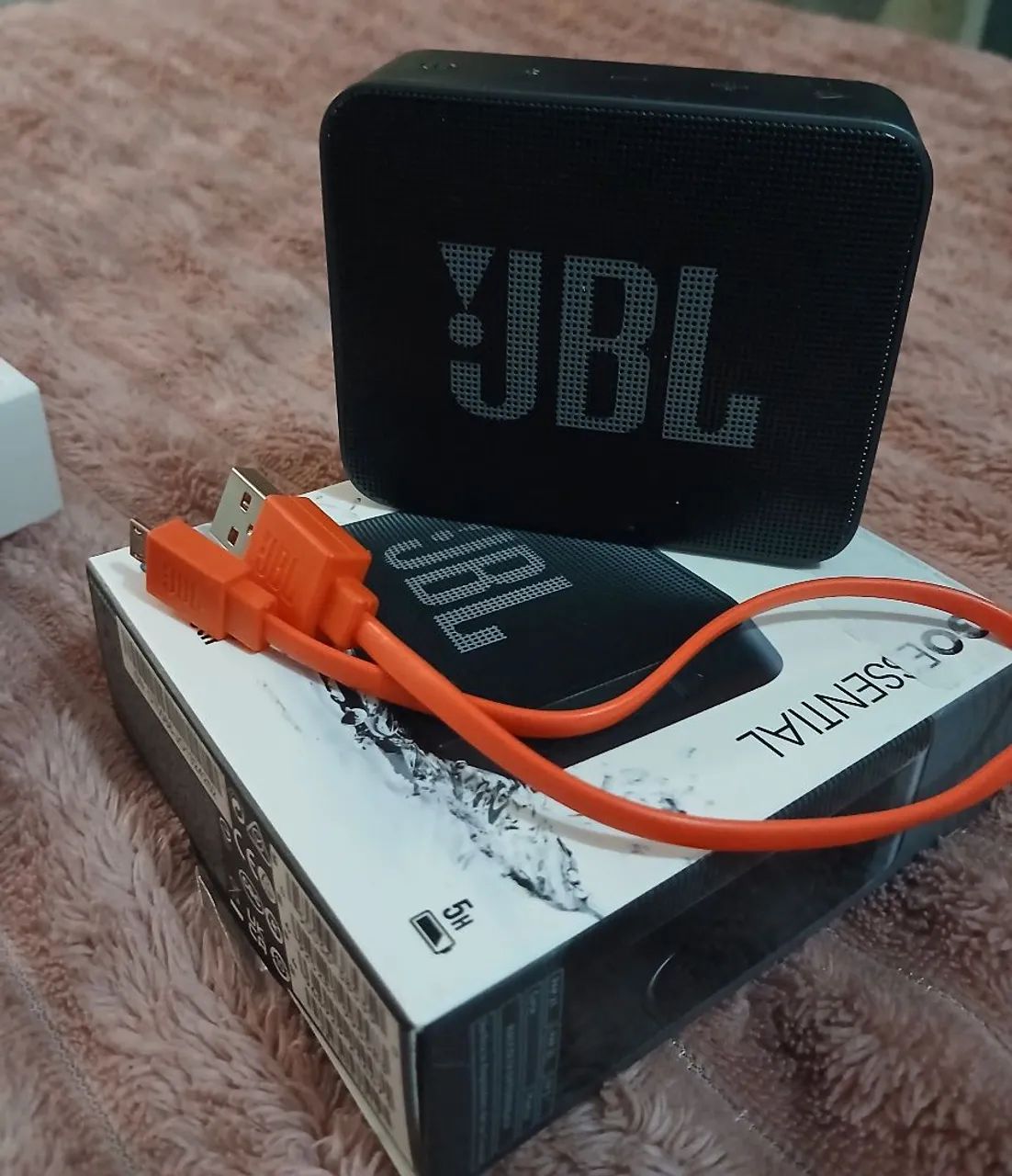 Caixa bluetooth  Go Essential  JBL