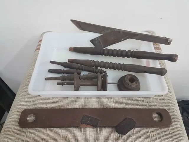 Roca de fiar / tear antiga de madeira nobre - Foto 4