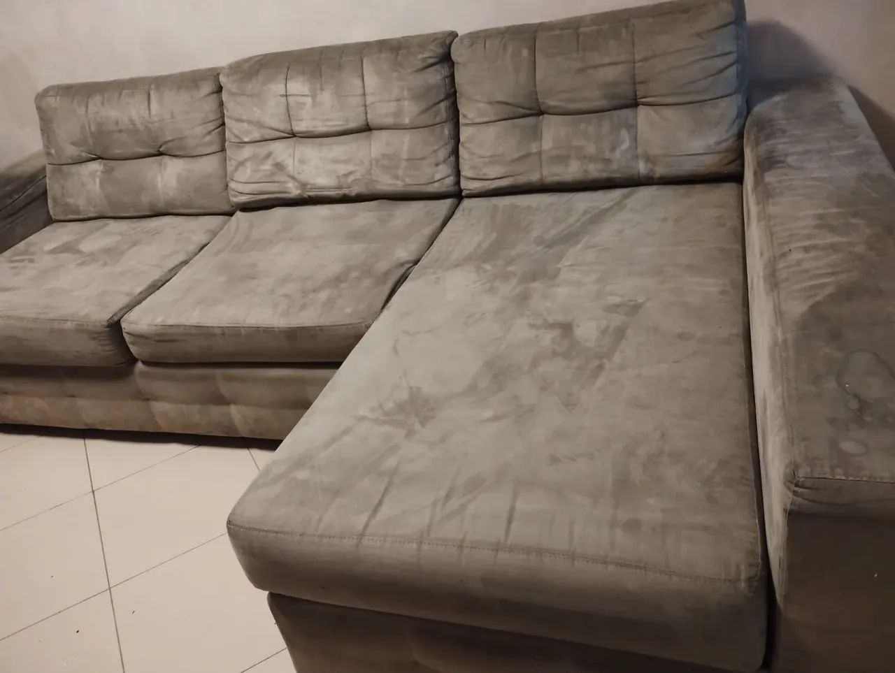 SOFÁ DE CANTO 2,70M COM CHAISE GRANDE - AMPLO E CONFORTÁVEL - Foto 2