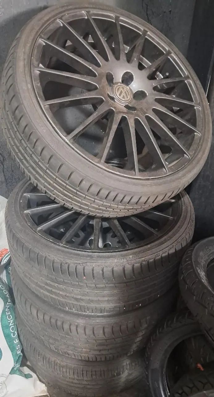 Rodas 19