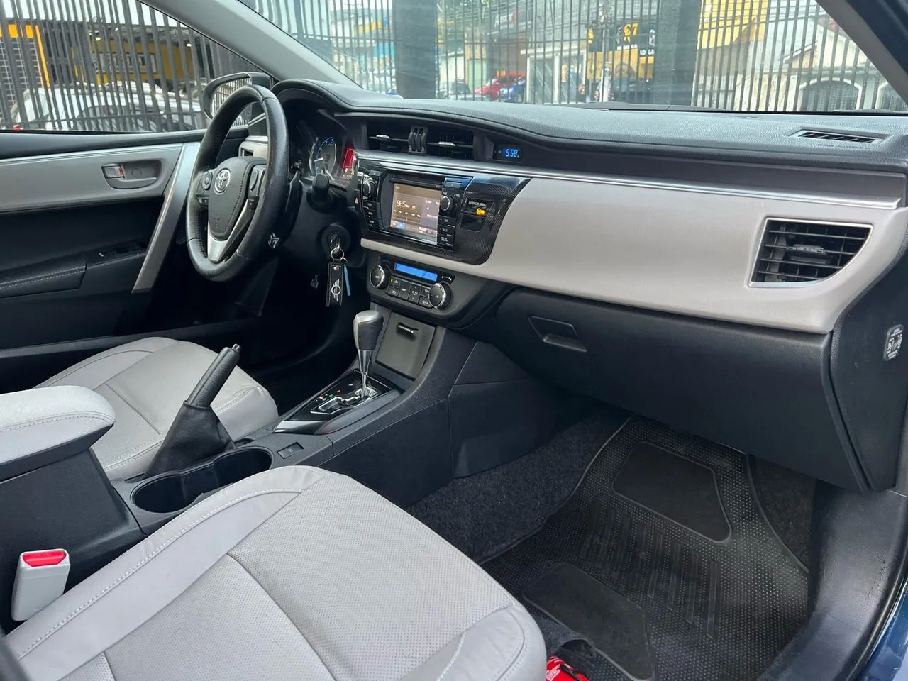 Toyota Corolla XEi 2.0 Flex 16V Aut., foto 12 de 13
