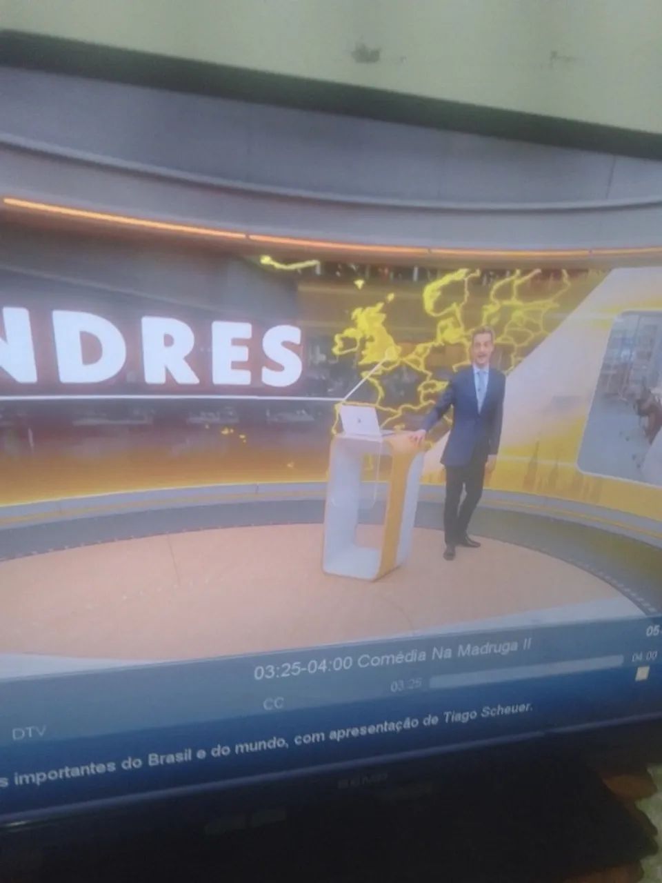 Vendo TV led 40 polegadas toshiba - Foto 3
