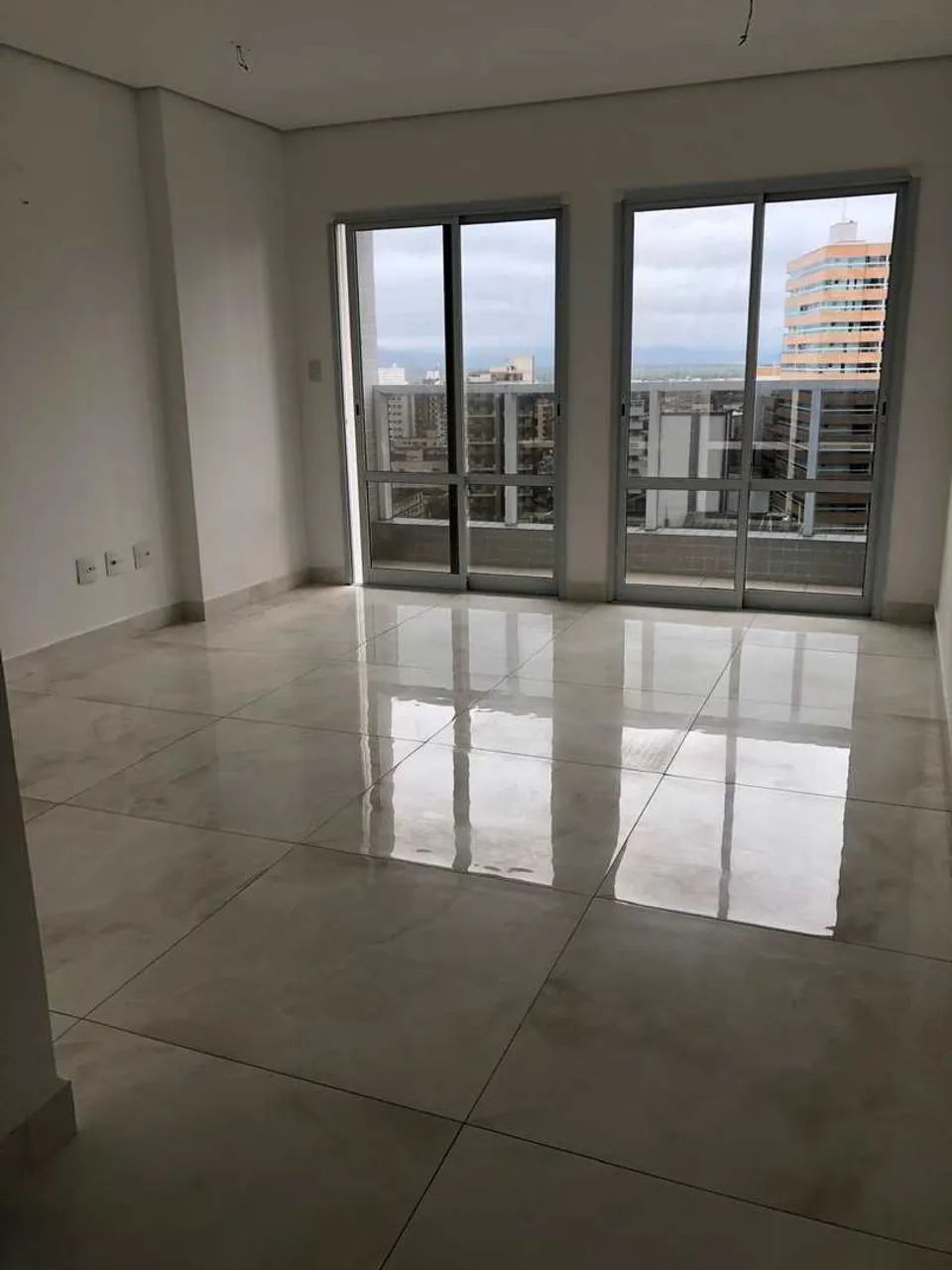 Sala, Boqueirão, Praia Grande - R$ 458 mil, Cod: 301145