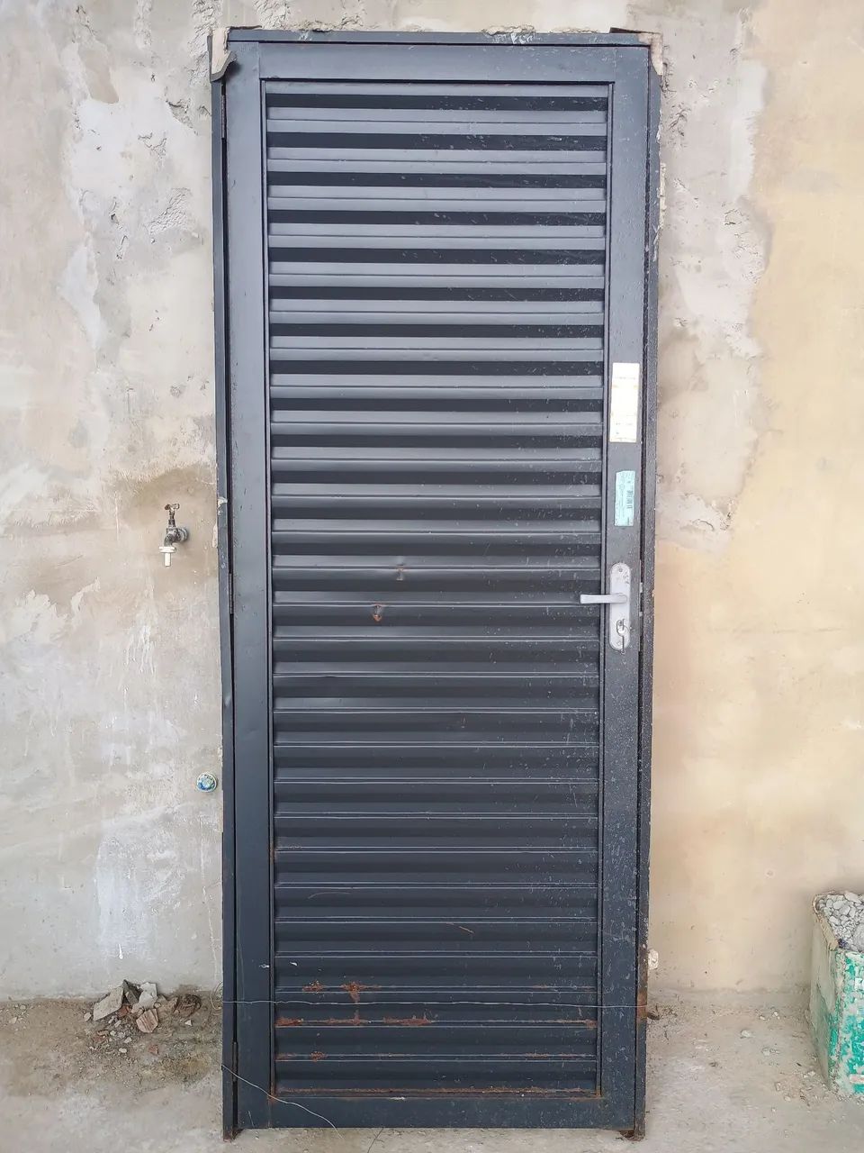 Porta ABRE PARA A ESQUERDA 200$ - Foto 2