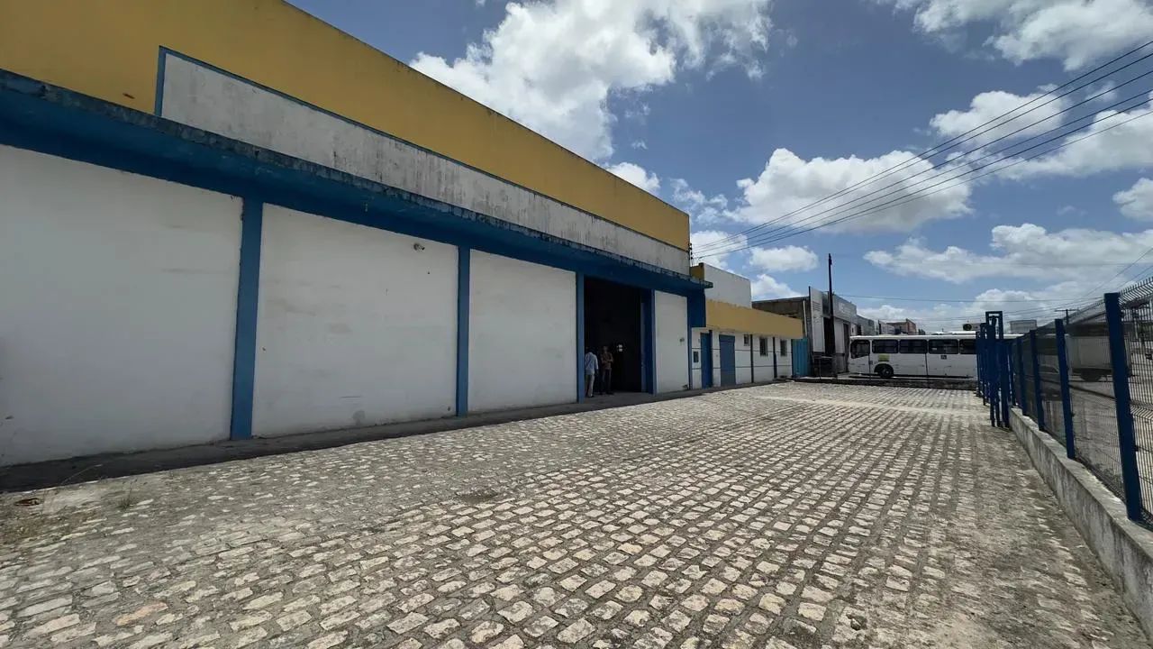 GALPÃO VIA EXPRESSA COM 600M² - Foto 3