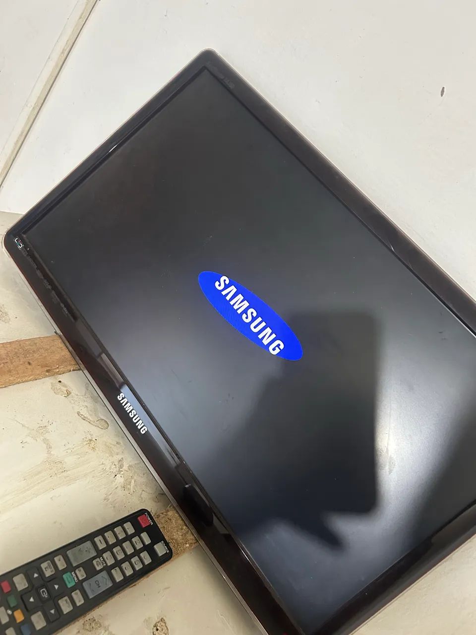 Vendo essa tv de 24 polegadas  - Foto 3