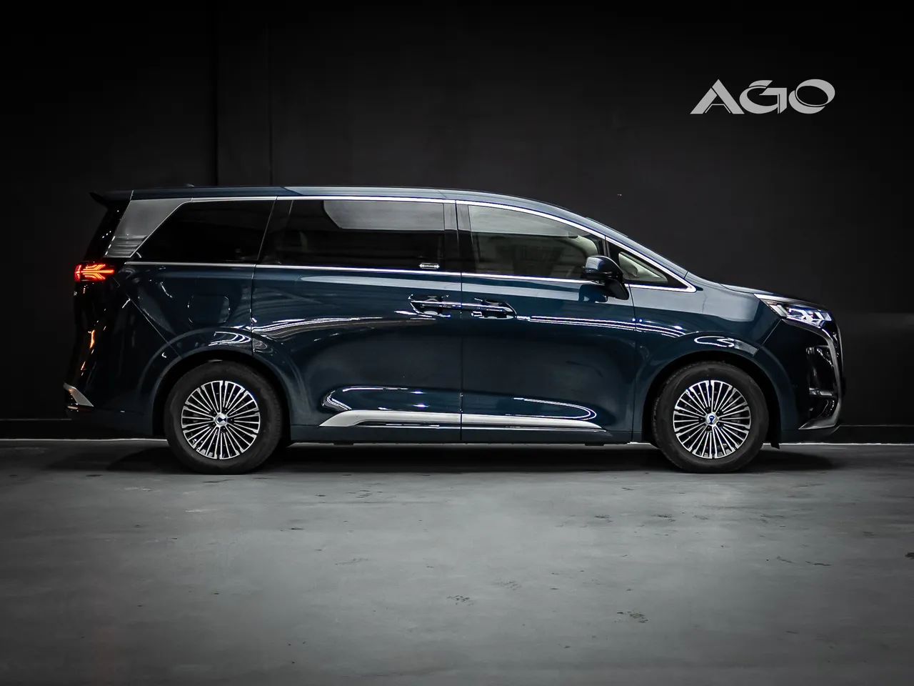 Denza D9 AWD 2027, foto 7 de 20