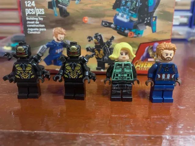 LEGO 76101-1 76123-1 e sh0614a - Brinquedos e Jogos - Jardim