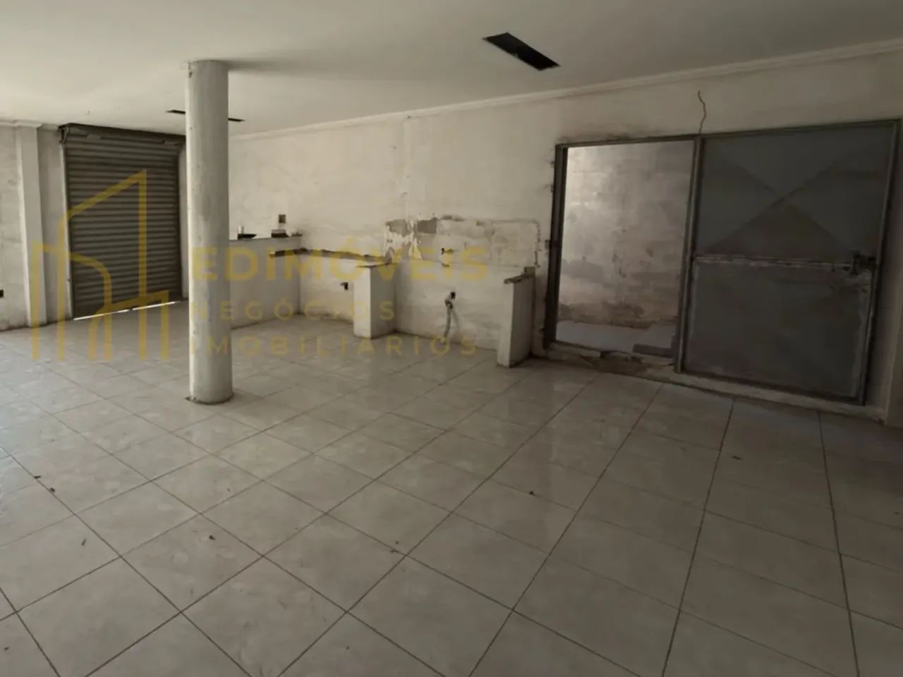 Prédio comercial em Jardim Limoeiro, flexível para diversos segmentos - Foto 5