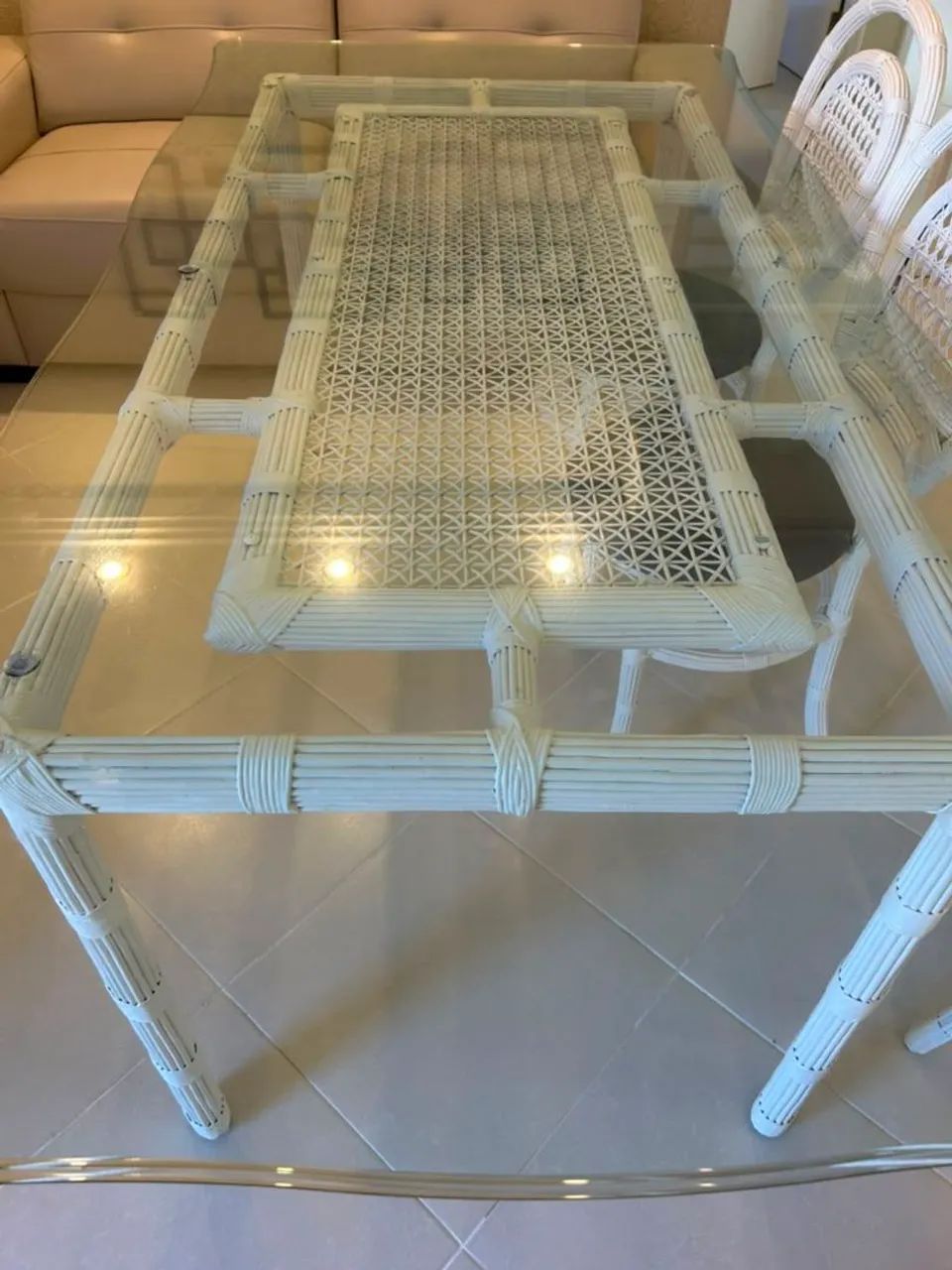 Mesa de Jantar 8 lugares em perfeito estado !   - Foto 4