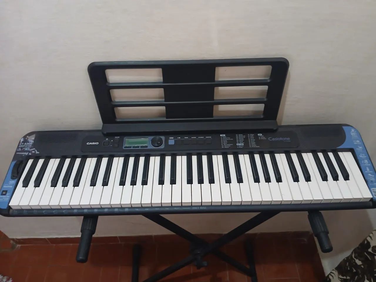 Casio CT-S300 - Teclado usado e conservação excelente  - Foto 2