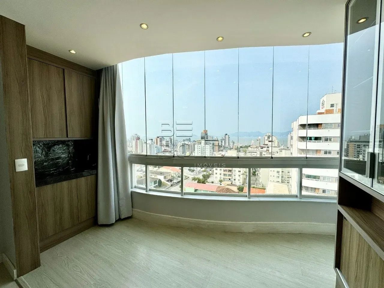 Cobertura duplex com vista mar no Estreito - Foto 2