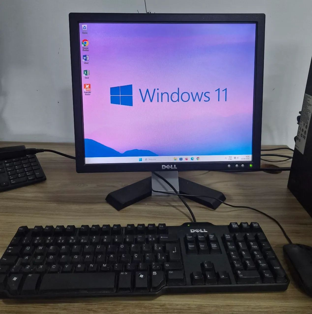 PC completo i3 1004f 8gb Ddr4 Ssd m2 Monitor Dell 17 polegadas  - Foto 4