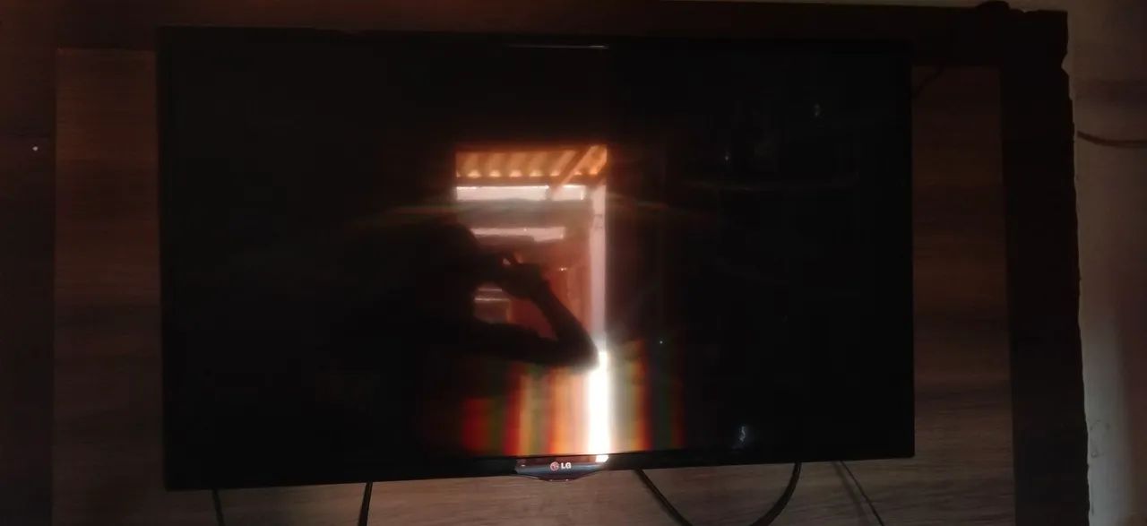 Vende-se uma tv 42 polegadas LG não e smart - Foto 3