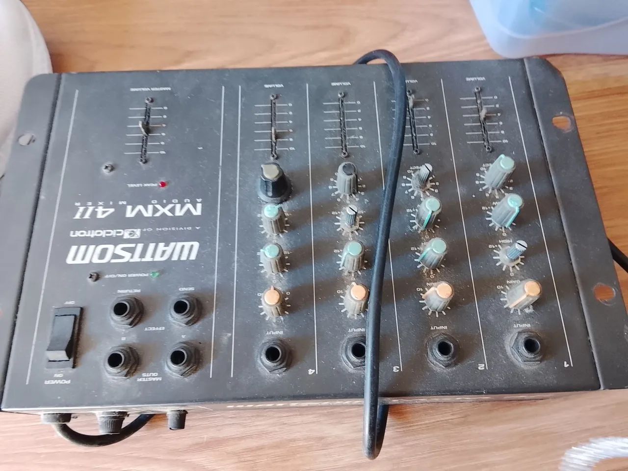 Vende se 